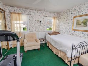 4 Josephine Lane, East Islip NY 11730