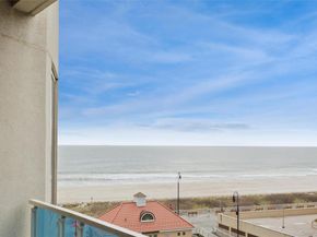 403 E Boardwalk 502, Long Beach NY 11561