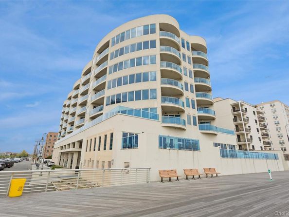 403 E Boardwalk 502, Long Beach NY 11561