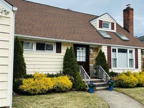 173 Wetherill Road, Garden City NY 11530