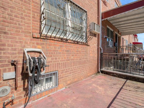 148-07 61st Road, Flushing NY 11367