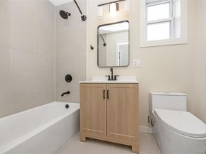 22011 139th Avenue, Springfield Gardens NY 11413