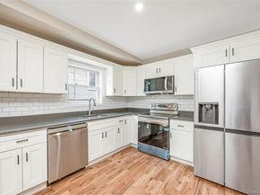 22011 139th Avenue, Springfield Gardens NY 11413