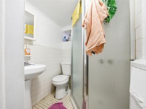 793 N Oak Drive, Bronx NY 10467