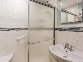 370 W. Broadway 2X, Long Beach NY 11561