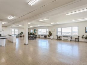370 W. Broadway 2X, Long Beach NY 11561