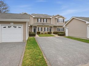 1504 Aerie Way 1504, East Quogue NY 11942