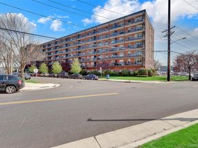 20 Wendell Street 26E, Hempstead NY 11550