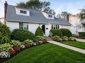 77 Nims Avenue, West Babylon NY 11704