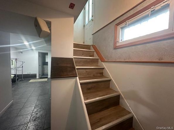 35-20 Utopia Parkway, Flushing NY 11358