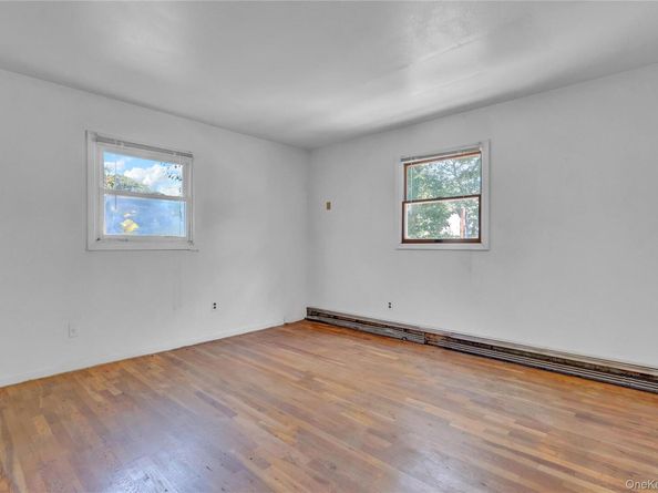 6 Palm Road, Rocky Point NY 11778