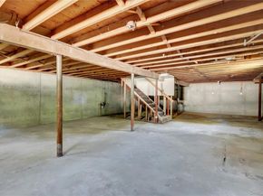 6 Palm Road, Rocky Point NY 11778