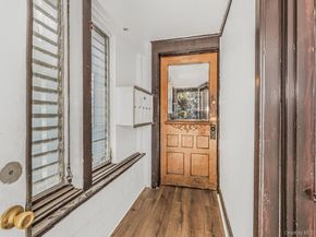 557 S 5th Avenue, Mount Vernon NY 10550