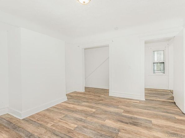 557 S 5th Avenue, Mount Vernon NY 10550