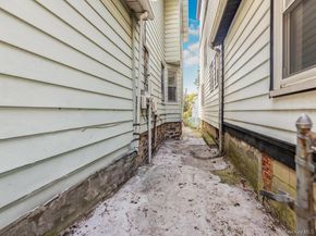 557 S 5th Avenue, Mount Vernon NY 10550