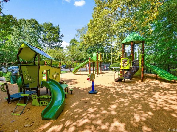 315 Palmer Terrace 1D, Mamaroneck NY 10543