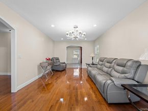 226 Franklin Street, Elmont NY 11003
