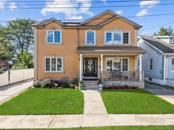 226 Franklin Street, Elmont NY 11003