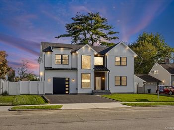 10 Crown Lane