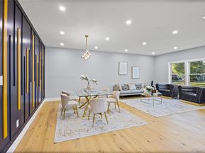 10 Crown Lane, Westbury NY 11590