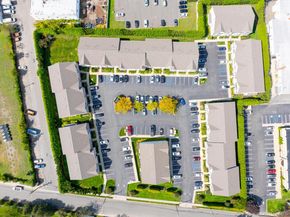 24 Strangford Court, Oceanside NY 11572