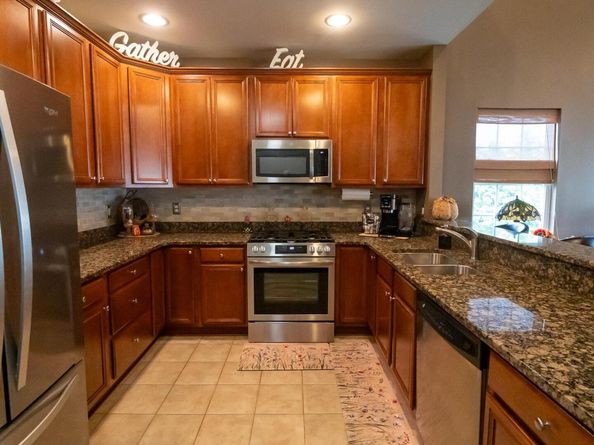 24 Strangford Court, Oceanside NY 11572