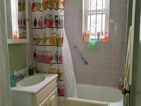 45-20 43rd Street 1D, Sunnyside NY 11104