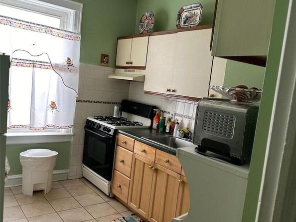 45-20 43rd Street 1D, Sunnyside NY 11104