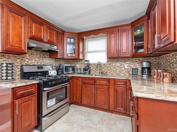 114-54 212th Street, Cambria Heights NY 11411