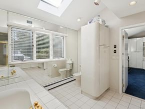 987 S End, Woodmere NY 11598