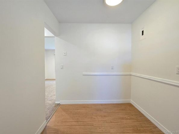 265 Edmunton I 12, North Babylon NY 11703