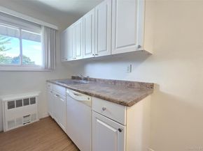 265 Edmunton I 12, North Babylon NY 11703