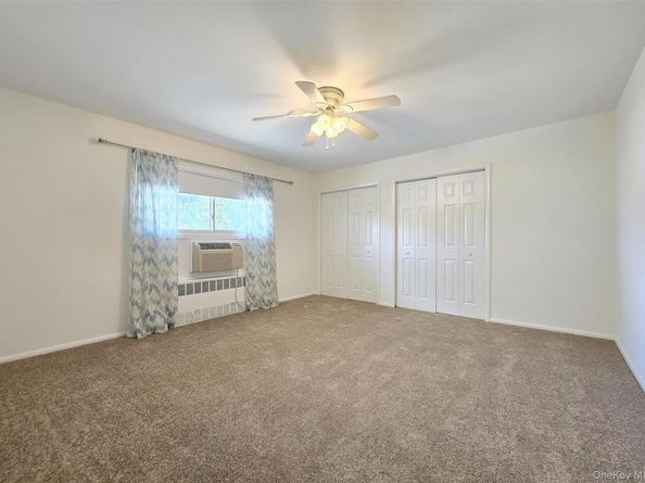 265 Edmunton I 12, North Babylon NY 11703