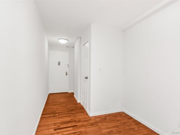 679 Warburton Avenue 2R, Yonkers NY 10701