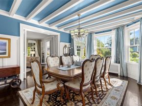 28 S Montgomery Avenue, Bay Shore NY 11706