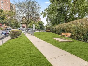 5800 Arlington Avenue 9P, Bronx NY 10471