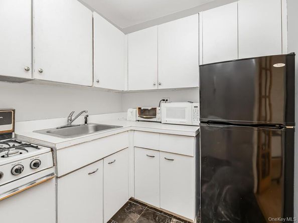 5800 Arlington Avenue 9P, Bronx NY 10471