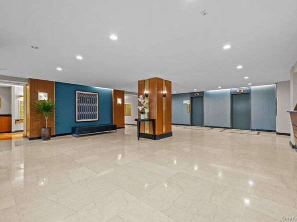 2500 Johnson Avenue N 2NP, Bronx NY 10463