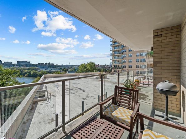 2500 Johnson Avenue N 2NP, Bronx NY 10463