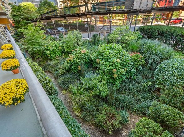 2500 Johnson Avenue N 2NP, Bronx NY 10463