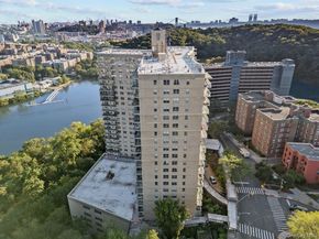 2500 Johnson Avenue N 2NP, Bronx NY 10463