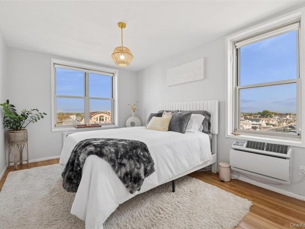410 E Broadway 5M, Long Beach NY 11561