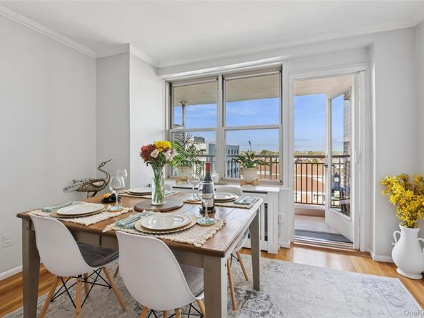 410 E Broadway 5M, Long Beach NY 11561
