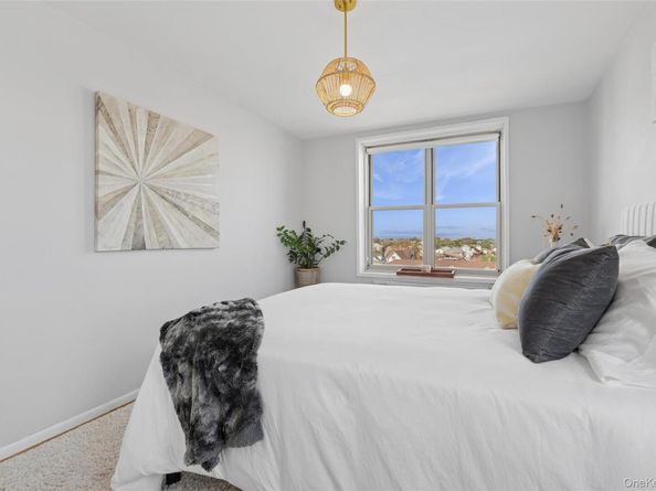 410 E Broadway 5M, Long Beach NY 11561