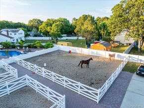 895 Sycamore Avenue, Bohemia NY 11716