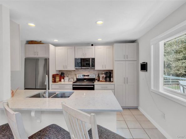 55 Moriches Avenue, East Moriches NY 11940