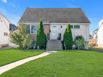 87 Montgomery Avenue
