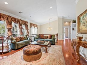 30 Sagamore Drive, Plainview NY 11803