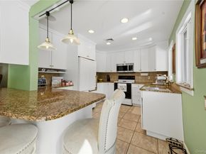 142 Jamaica Avenue, Medford NY 11763