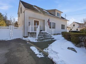142 Jamaica Avenue, Medford NY 11763